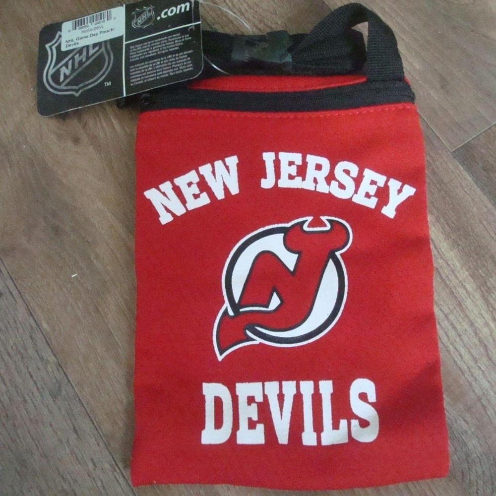 NEW JERSEY DEVILS 7X9 JERSEY BAG PURSE‎ VINTAGE ZIPPER L4